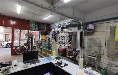 KARŞIYAKA İSKELE KARŞISI DEVREN KİRALIK BALIK AV MALZEME DÜKKANI