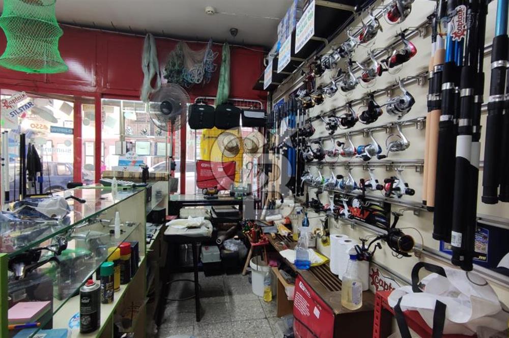 KARŞIYAKA İSKELE KARŞISI DEVREN KİRALIK BALIK AV MALZEME DÜKKANI