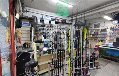 KARŞIYAKA İSKELE KARŞISI DEVREN KİRALIK BALIK AV MALZEME DÜKKANI