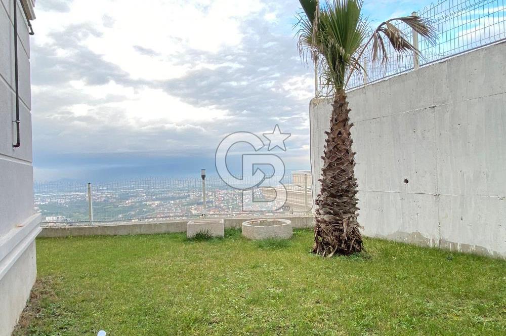 BAŞİSKELE YUVACIK'TA PANOROMİK ŞEHİR MANZARALI 4+1 LÜKS VİLLA