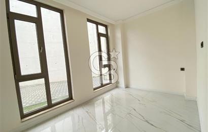 BAŞİSKELE YUVACIK'TA PANOROMİK ŞEHİR MANZARALI 4+1 LÜKS VİLLA