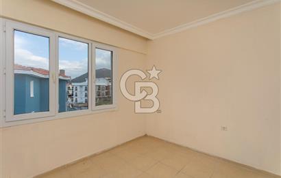 Yenifoça Ana Cadde Üzeri Merkezi Konumda 3+1 Satılık Daire