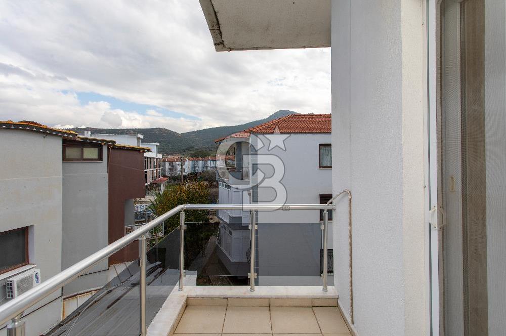 Yenifoça Ana Cadde Üzeri Merkezi Konumda 3+1 Satılık Daire