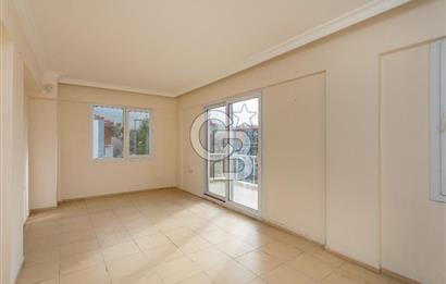 Yenifoça Ana Cadde Üzeri Merkezi Konumda 3+1 Satılık Daire