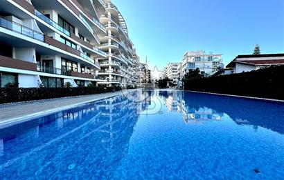 Akacan Elegance Sitesi Full Deniz ve Havuz Manzaralı 3+1 Lüks Eşyalı Kiralık Köşe Daire