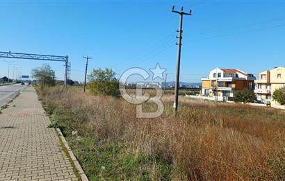 LAPSEKİ ÇARDAK’TA BOĞAZ GÖREN UYGUN FİYATLI VİLLA ARSASI