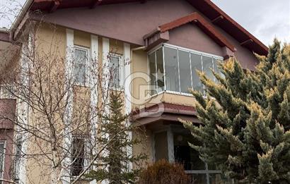 Tek Yapıda Müthiş Ferahlıkta 2 Katlı Müstakil Villa