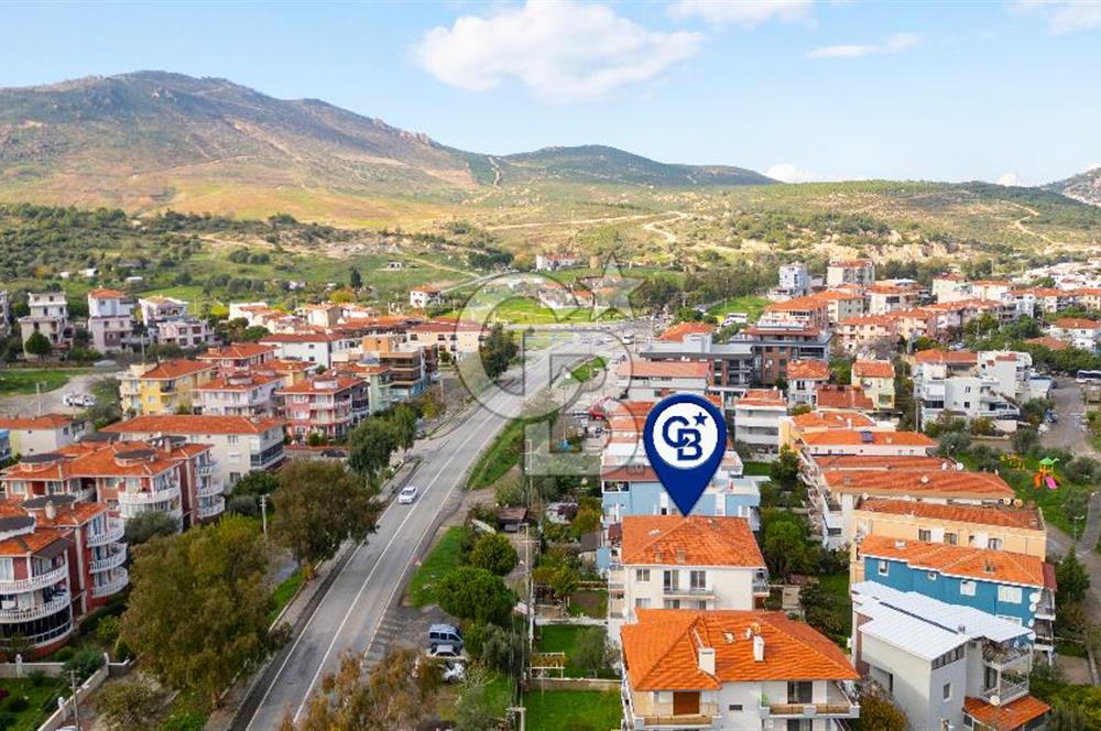 Yenifoça Ana Cadde Üzeri Merkezi Konumda 3+1 Satılık Daire