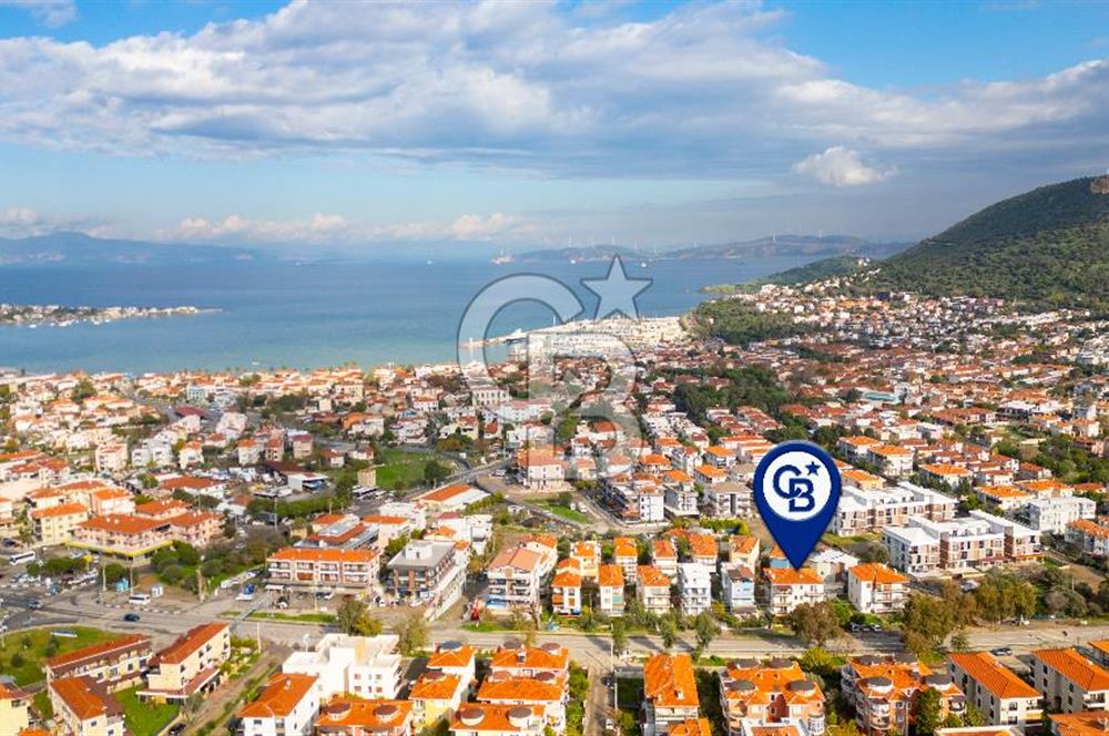 Yenifoça Ana Cadde Üzeri Merkezi Konumda 3+1 Satılık Daire