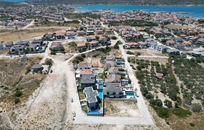 REİSDERENİN GÖZDESİ 6+1 MÜSTAKİL YENİ VİLLA