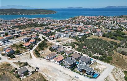 REİSDERENİN GÖZDESİ 6+1 MÜSTAKİL YENİ VİLLA