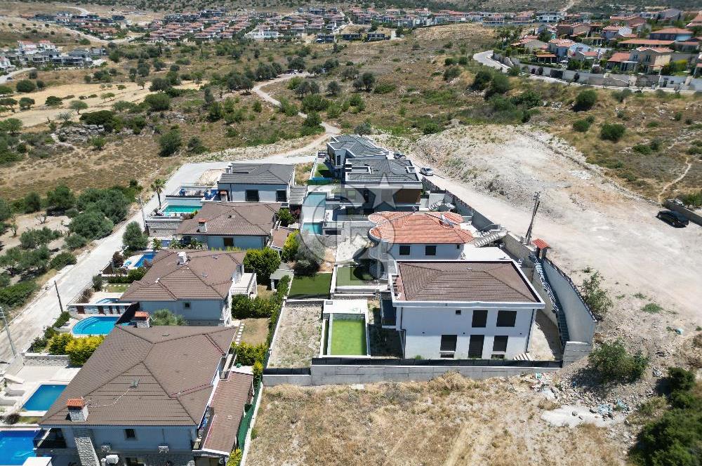 REİSDERENİN GÖZDESİ 6+1 MÜSTAKİL YENİ VİLLA