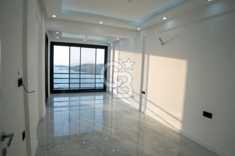 Bodrum Adabükü'nde Bahçeli ve Sıfır Tripleks Villa