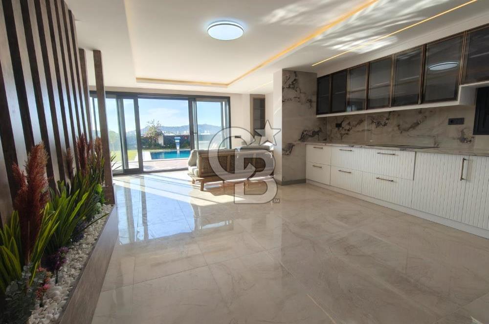 Bodrum Gümüşlük Satılık Müstakil 4+2 Havuzlu Villa