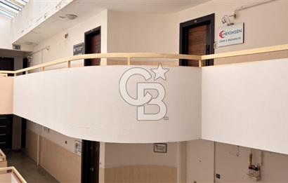 Çankaya Metro Yakını Ercüment Bey İş Merkezinde Satılık Ofis
