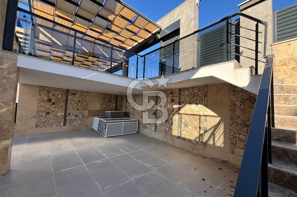 Bodrum Gümüşlük Satılık Müstakil 4+2 Havuzlu Villa