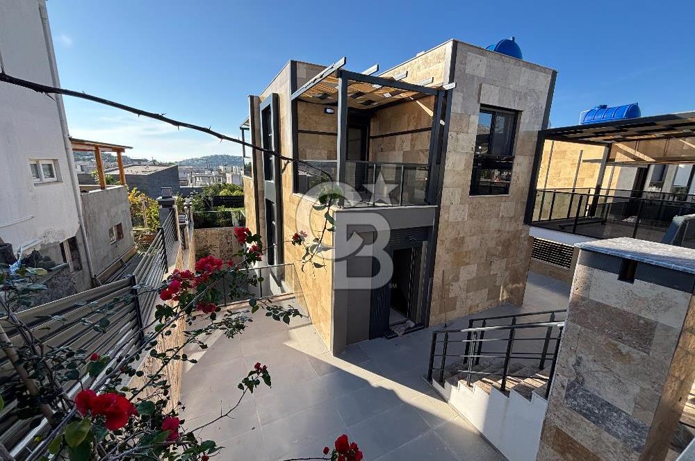 Bodrum Gümüşlük Satılık Müstakil 4+2 Havuzlu Villa