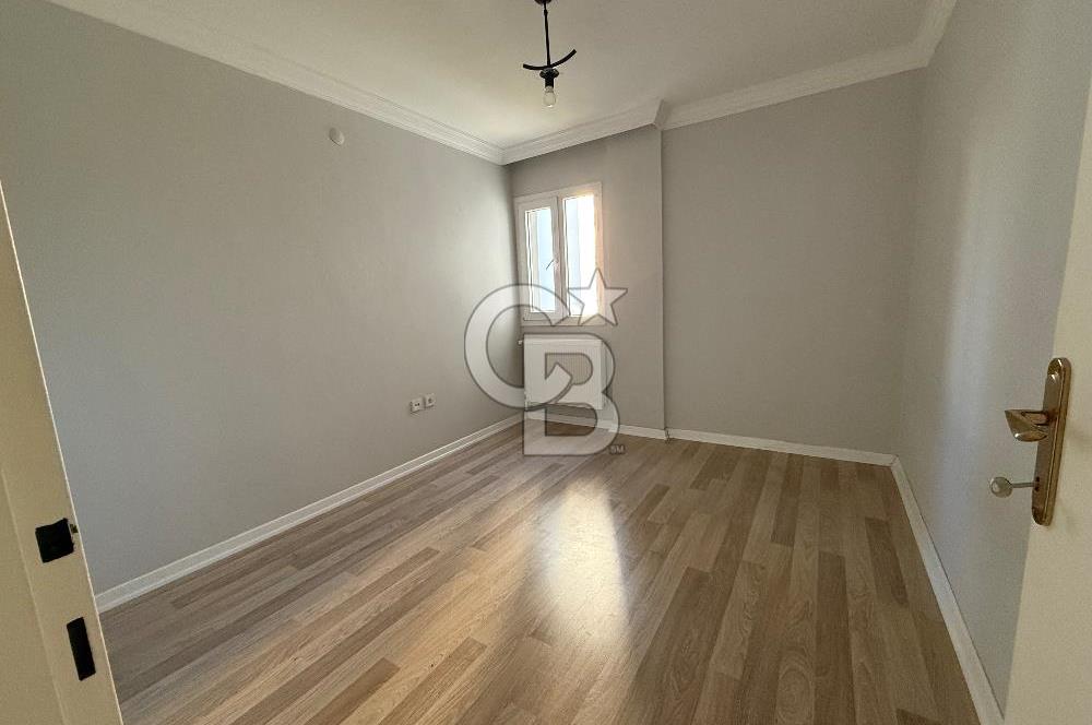 BORNOVA EVKA 4 te 2+1 TADİLATLI KİRALIK DAİRE 