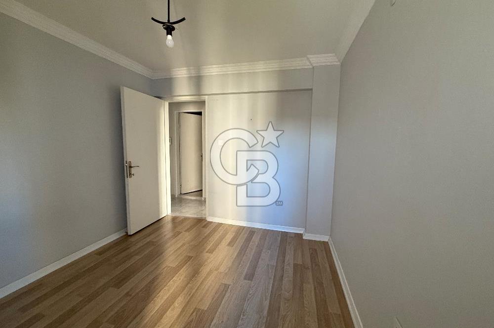 BORNOVA EVKA 4 te 2+1 TADİLATLI KİRALIK DAİRE 