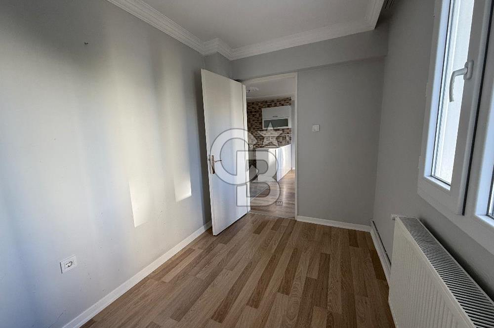 BORNOVA EVKA 4 te 2+1 TADİLATLI KİRALIK DAİRE 