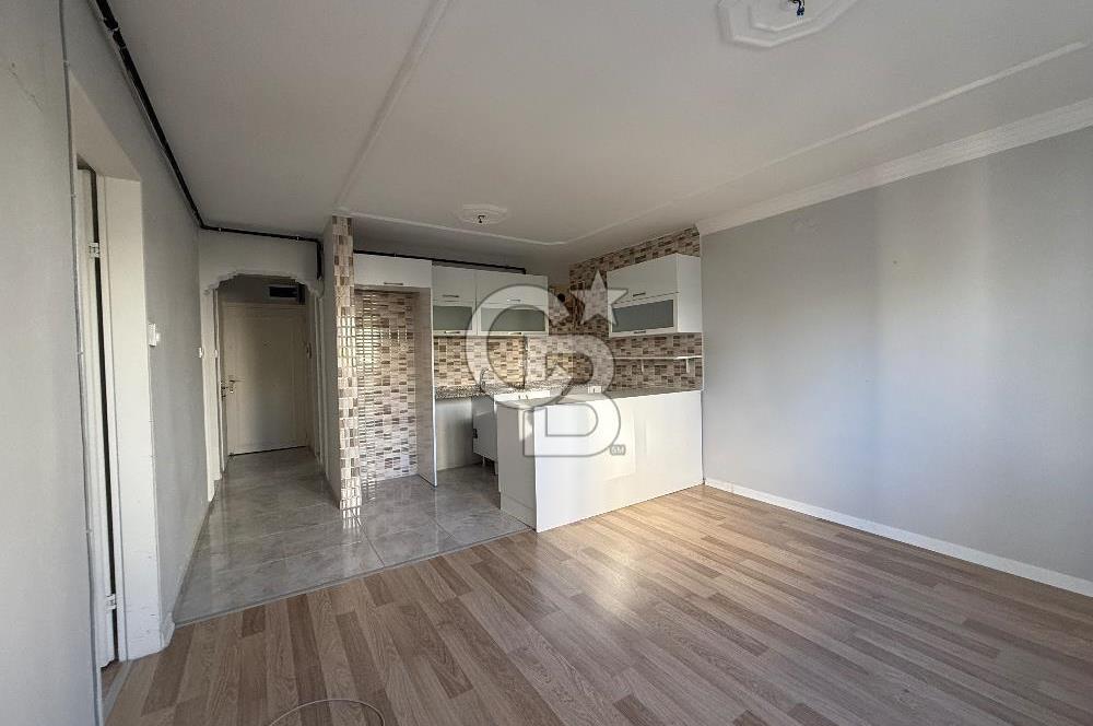 BORNOVA EVKA 4 te 2+1 TADİLATLI KİRALIK DAİRE 