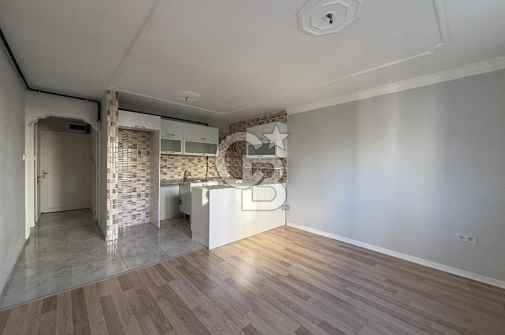 BORNOVA EVKA 4 te 2+1 TADİLATLI KİRALIK DAİRE 