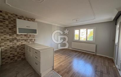 BORNOVA EVKA 4 te 2+1 TADİLATLI KİRALIK DAİRE 