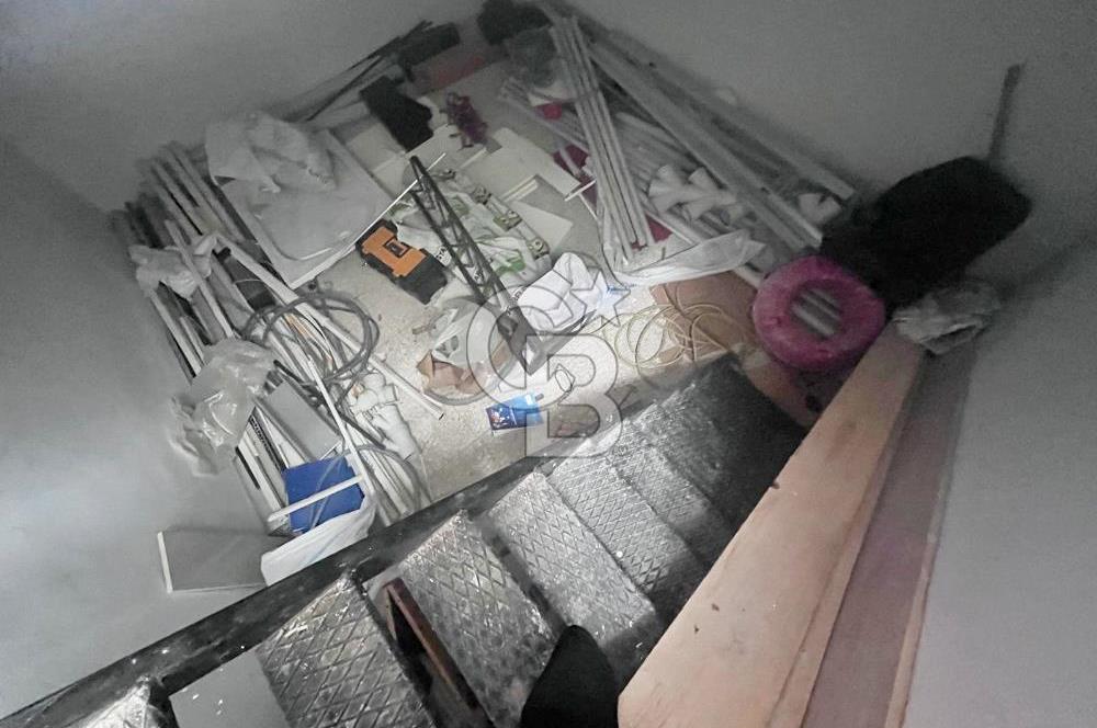 CADDE ÜZERİ 120 M2 HER İŞ DALINA UYGUN ACİL KUPON DÜKKAN