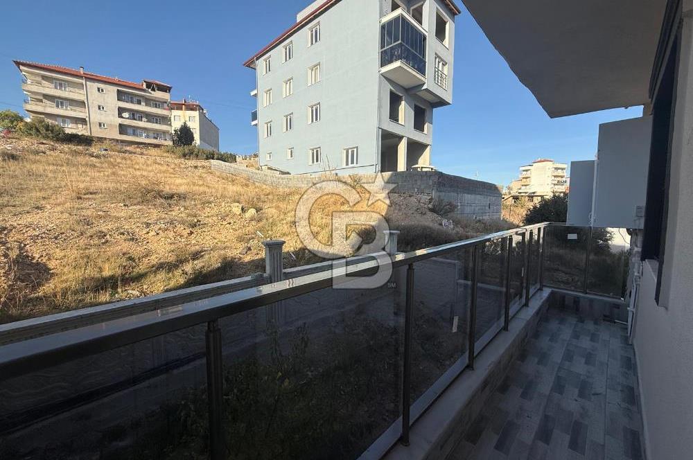 MANİSA KULA DA YENİ BİNADA ŞEHİR MANZARALI D.GAZLI SATILIK DAİRE