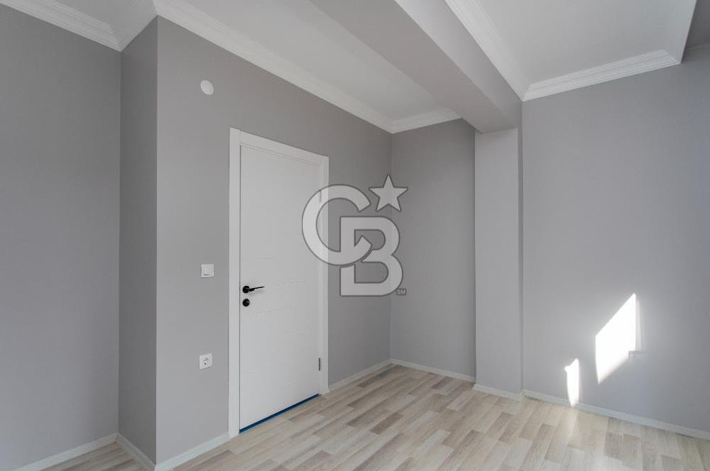 Yenifoça Mustafa Kemal Atatürk Mah. Satılık 4+1 Villa