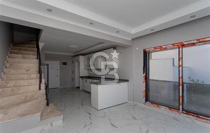 Yenifoça Mustafa Kemal Atatürk Mah. Satılık 4+1 Villa