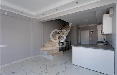 Yenifoça Mustafa Kemal Atatürk Mah. Satılık 4+1 Villa