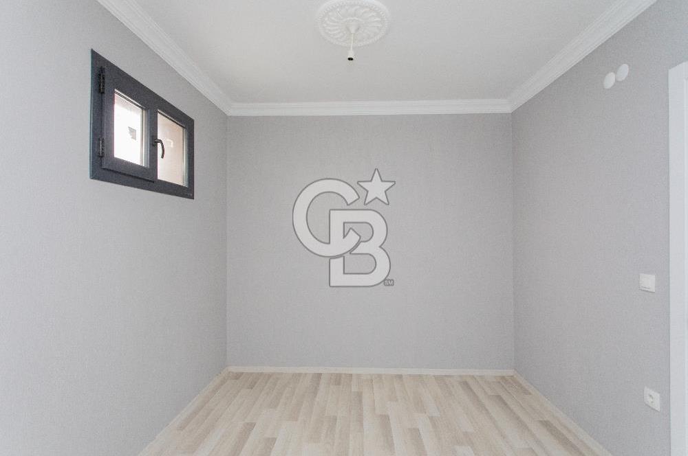 Yenifoça Mustafa Kemal Atatürk Mah. Satılık 4+1 Villa