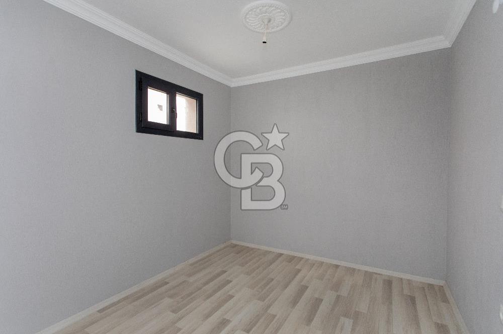 Yenifoça Mustafa Kemal Atatürk Mah. Satılık 4+1 Villa