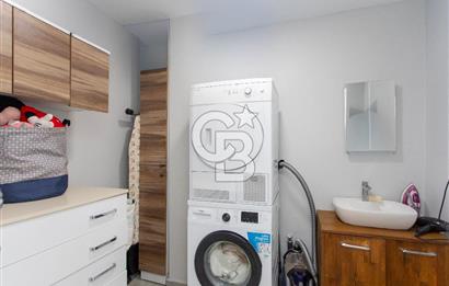 Foça Villalar Bölgesinde Eşyalı Satılık 4+1 Villa