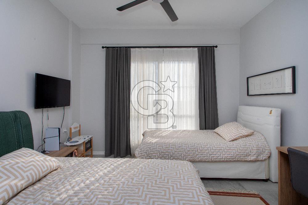 Foça Villalar Bölgesinde Eşyalı Satılık 4+1 Villa