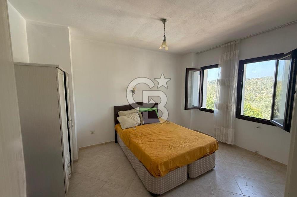 Kuşadası Olivia Sitesinde Doğa İçinde Müstakil Havuzlu Villa