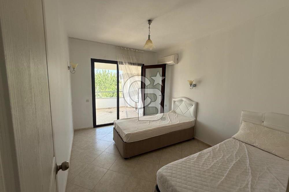 Kuşadası Olivia Sitesinde Doğa İçinde Müstakil Havuzlu Villa