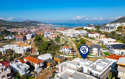 Yenifoça Mustafa Kemal Atatürk Mah. Satılık 4+1 Villa