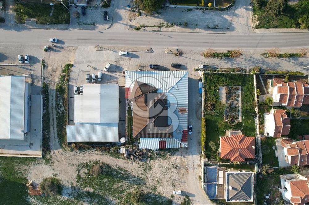 ÇEŞME REİSDEREDE ANAYOL ÜZERİ 1000 M² ARSADA 600 M2 KAPALI ALAN