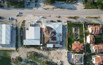 ÇEŞME REİSDEREDE ANAYOL ÜZERİ 1000 M² ARSADA 600 M2 KAPALI ALAN