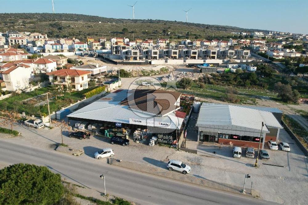 ÇEŞME REİSDEREDE ANAYOL ÜZERİ 1000 M² ARSADA 600 M2 KAPALI ALAN