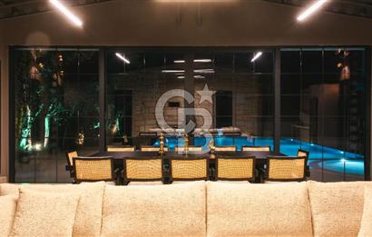 URLA'NIN İNCİSİ 4.000 M2 ULTRA LÜKS MALİKANE