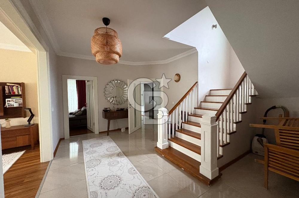 Edirne Merkez Milas Evleri Çok Kullanışlı ve Lüks Satılık Villa