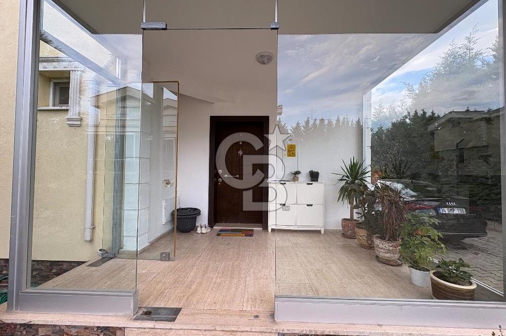 Edirne Merkez Milas Evleri Çok Kullanışlı ve Lüks Satılık Villa