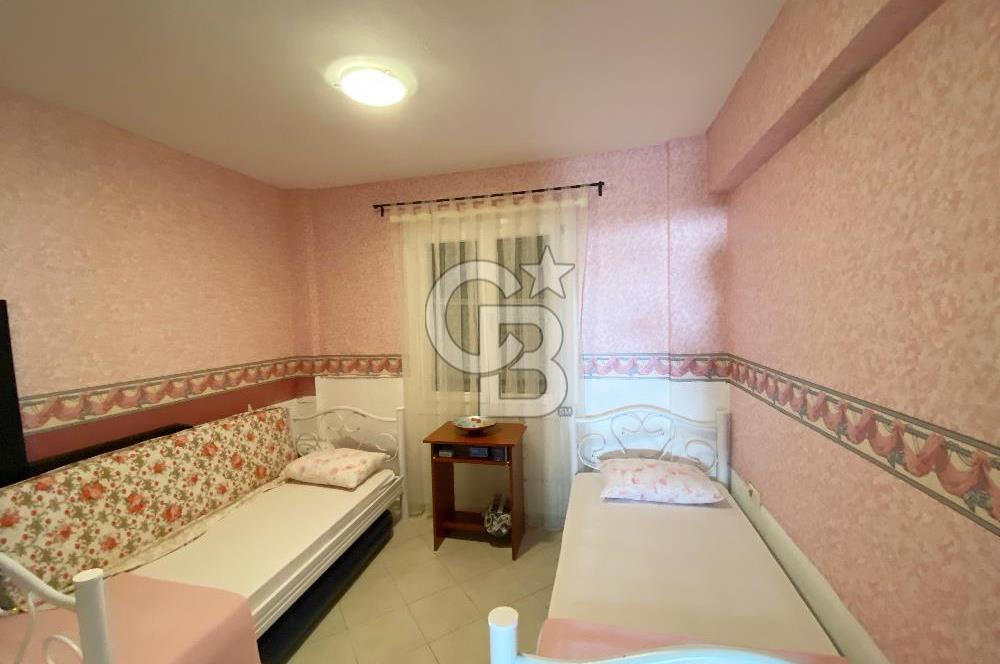 DENİZE SIFIR MUHTEŞEM BAHÇELİ SATILIK VİLLA