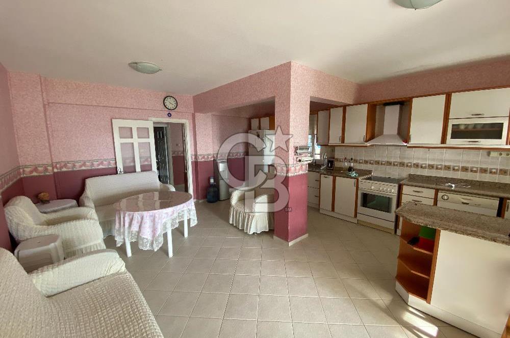 DENİZE SIFIR MUHTEŞEM BAHÇELİ SATILIK VİLLA