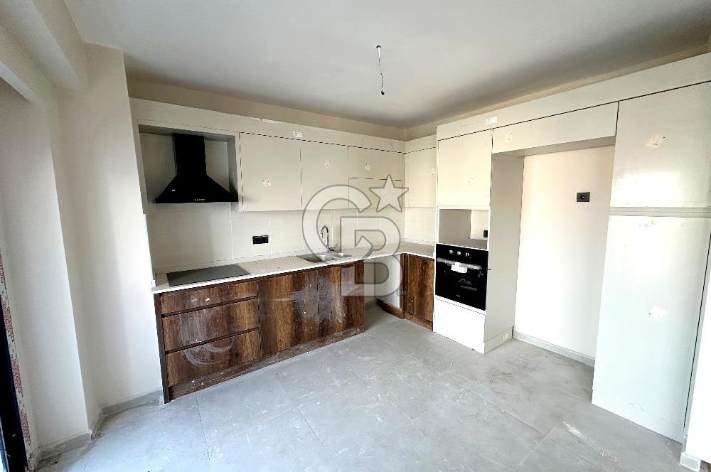 KAPALI VE AÇIK OTOPARKLI, FOLKART YAKINI KONFORLU 3+1 DAİRE