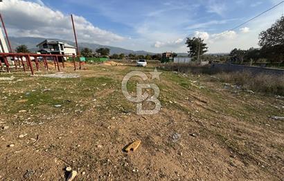 İzmir Buca Kaynaklar Gölet Yakını Site İçerisinde Satılık Arazi