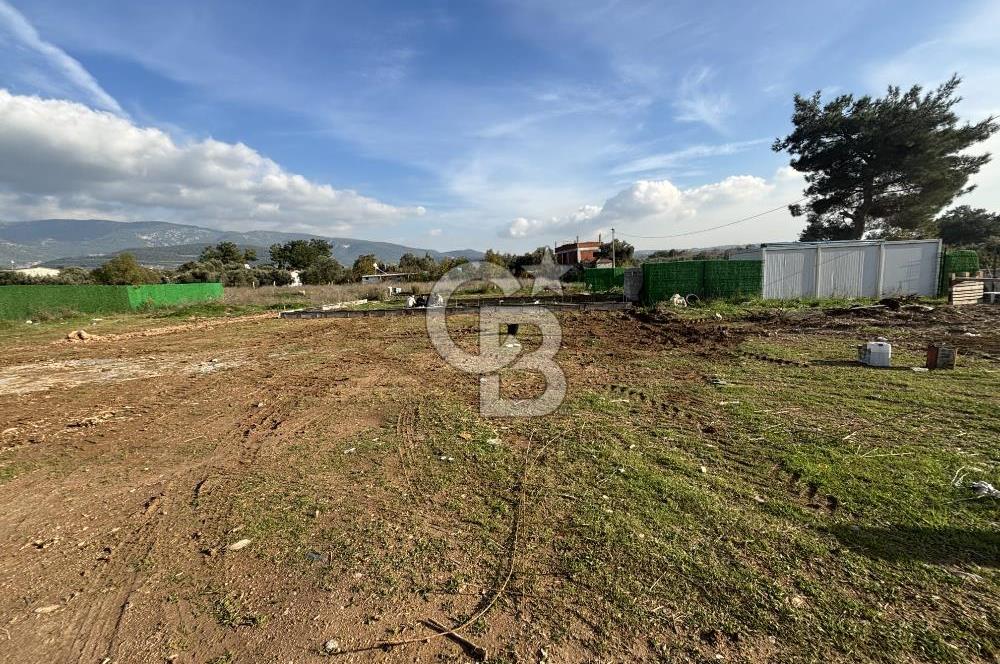 İzmir Buca Kaynaklar Gölet Yakını Site İçerisinde Satılık Arazi